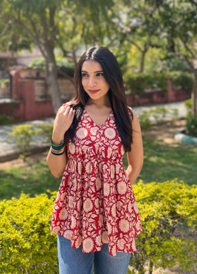 Claria Creation Casual Floral Print Women Maroon Top