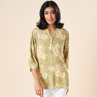 Akkriti by Pantaloons Casual Printed Women Green Top