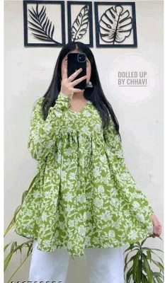 THEOMS Casual Floral Print, Printed Women Green Top