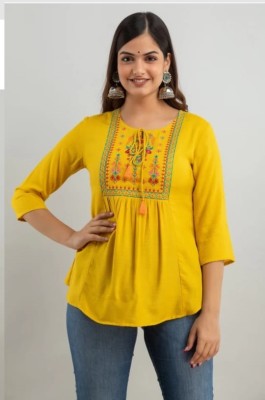 Sarah's Fashion Casual Solid Women Yellow Top