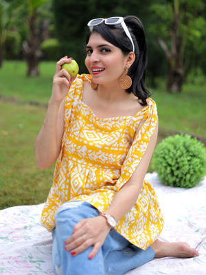 Youthnic Casual Geometric Print Women Yellow Top