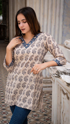 Lovely Prints Casual Printed Women Multicolor Top