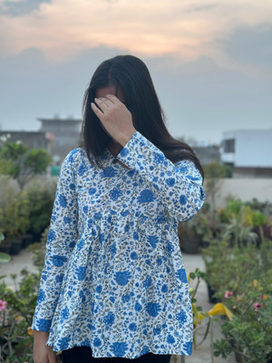 UT Venero Casual Printed Women Blue, White Top