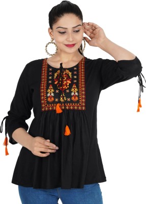 world choice Casual Embroidered Women Black Top