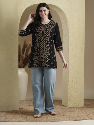 ADA Women Embroidered Straight Kurta(Black, Gold)