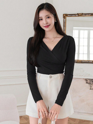 Tanushk Casual Solid Women Black Top