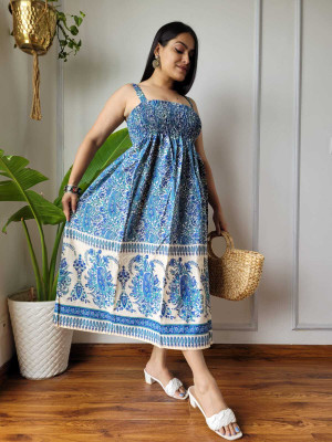 Shiv Homiefix Women Maxi Blue, Multicolor Midi/Calf Length Dress