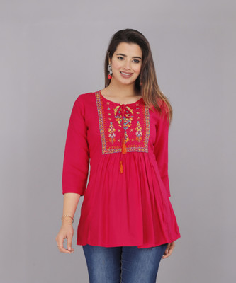 Pragya Casual Solid Women Red Top