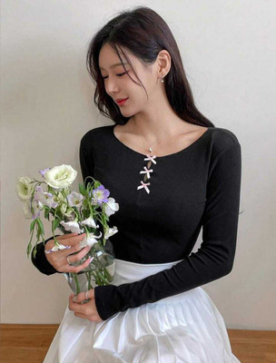 LAVENYA IN FASHION Casual Solid Women Black Top