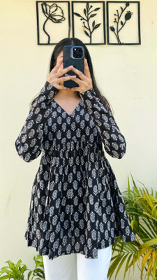Wingsafar Casual Printed, Ethnic Motifs Women Black Top