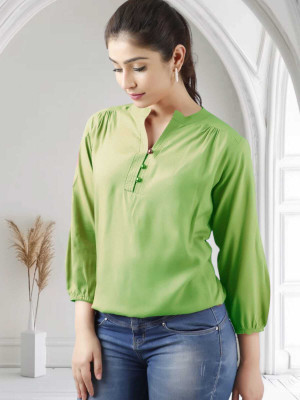 Himanc Enterprises Casual Solid Women Green Top