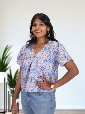 Avishya Casual Solid Women Blue Top