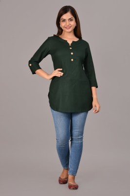 Pragya Casual Solid Women Green Top