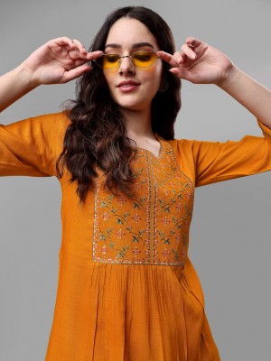 Youthnic Women Embroidered A-line Kurta(Orange)