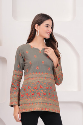 Divine Tatva Casual Printed Women Multicolor Top