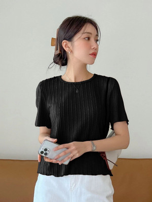 Leriya Fashion Casual Solid Women Black Top
