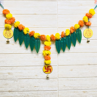 Akaar Akaar Artificial Marigold Toran with Mango leaves, Ganesh & Swastik Hanging Toran(Artificial Marigold Flower with Mango leaves & Bells, 3.5ft long)