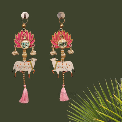 divyakosh Handmade Lotus with Cow Pink Tassel Hanging Toran(Fabric, Beads)