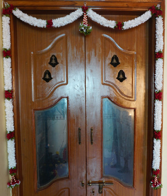 Moksh Artificial White Gajra Jasmine Flower Strings Wedding Decorations Toran Toran(Plastic)