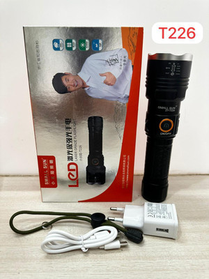 JGG Jain Gift Gallery T226 ZOOMABLE RECHAGEBLE LED TORCH Torch(Black, 12 cm, Rechargeable)