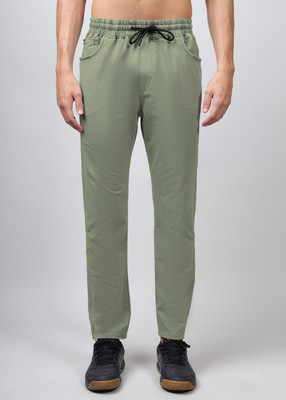 HAUWER Solid Men Green Track Pants