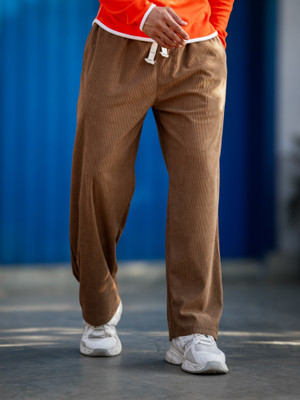MANIAC Solid Men Brown Track Pants