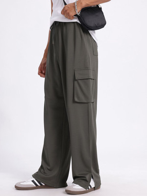Glitchez Solid Men Green Track Pants