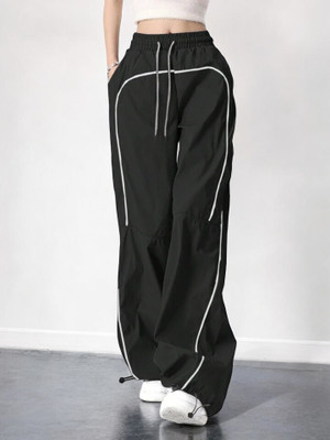 Roadster Relaxed Women Black Trousers