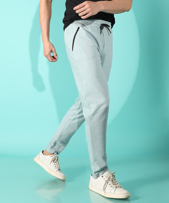 CAMPUS SUTRA Solid Men Green Track Pants