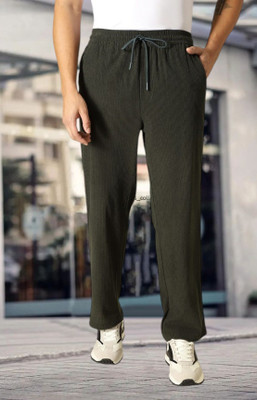 HouseOfCommon Solid Men Green Track Pants