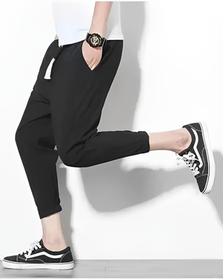 Reya Solid Men Black Track Pants