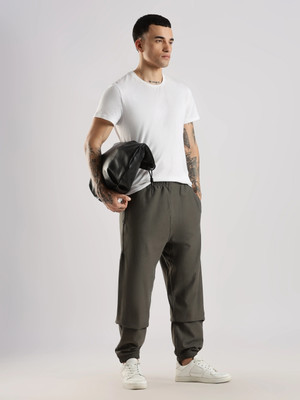 Calvin Klein Jeans Solid Men Green Track Pants