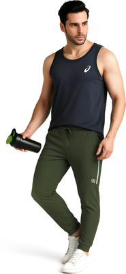 KWINGS Solid Men Green Track Pants