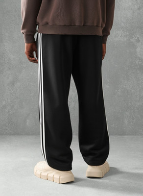 Dockstreet Solid Men White Track Pants