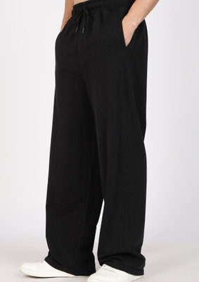 Eszett Solid Men Black Track Pants