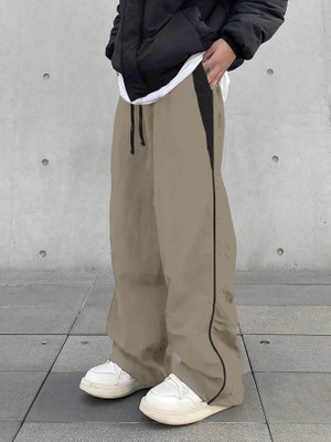 Rajovati Solid Men Multicolor Track Pants