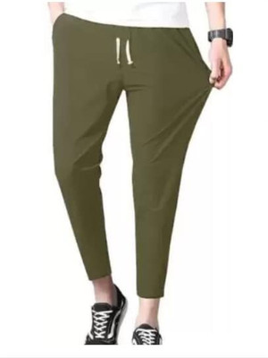 pahnawa Solid Men Green Track Pants