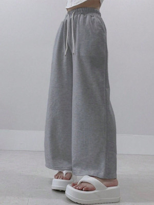 Daphne Maurier Loose Fit Women Grey Trousers