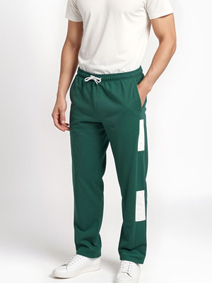 Glitchez Solid Men Green Track Pants