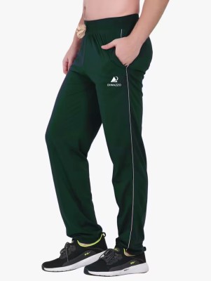 Diwazzo Solid Men Green Track Pants