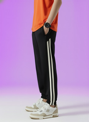 Dockstreet Solid Men White Track Pants