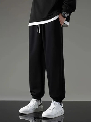 Dockstreet Loose Fit Men Black Trousers