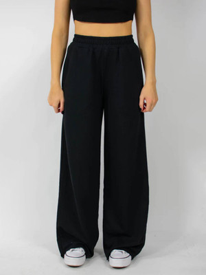 Dockstreet Loose Fit Women Black Trousers