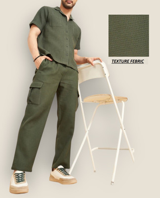 INDICLUB Solid Men Green Track Pants