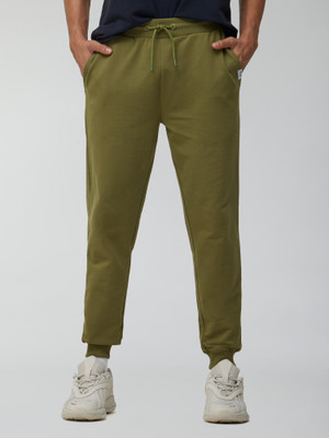 XYXX Regular Fit Ascent Cotton Rich Solid Men Green Track Pants