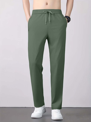 Hoo Solid Men Olive Track Pants
