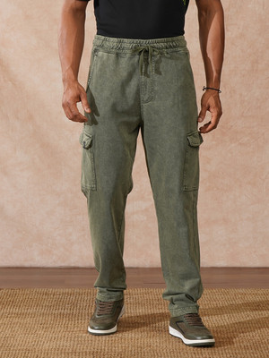 WROGN Solid Men Green Track Pants