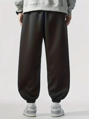 Daphne Maurier Solid Men Black Track Pants