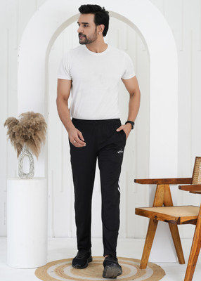 wynx Solid Men Black Track Pants