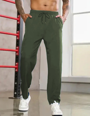 Bellwit Solid Men Green Track Pants